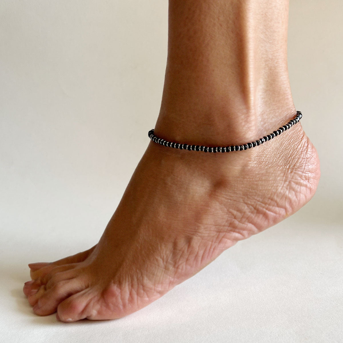ANKLETS - 92.5 Silver Black-Onyx Bead Anklet with Pull Closure (PAIR)