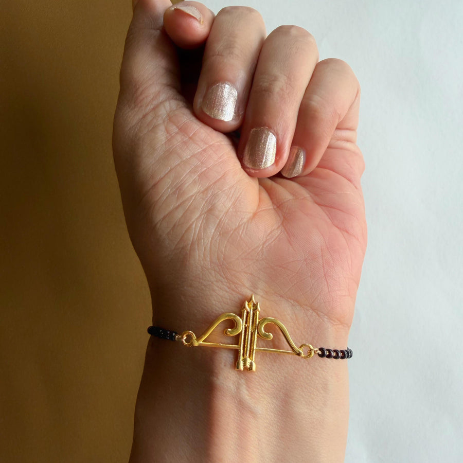Women Shyam Ji  22k Gold-plated Brass Bracelet with Black Onyx